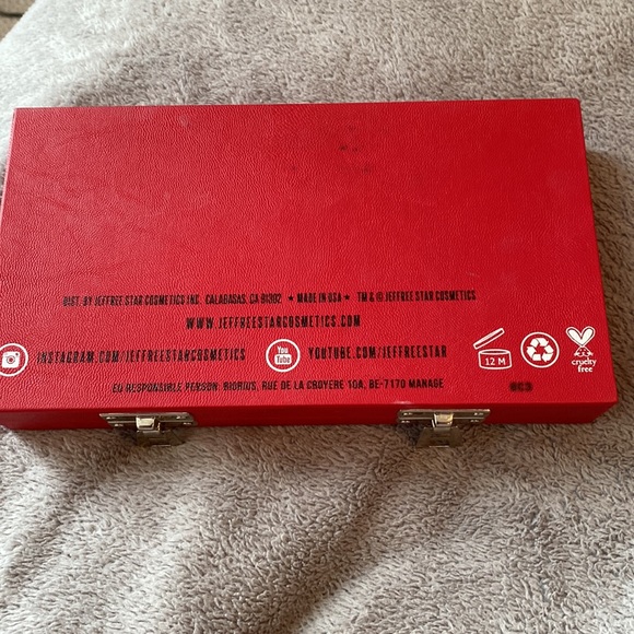 jeffrey Star- Blood sugar palette - Picture 5 of 5